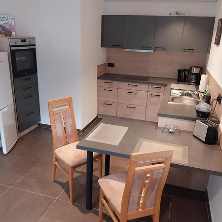 Ferienwohnung Bettina Щюлинген Екстериор снимка